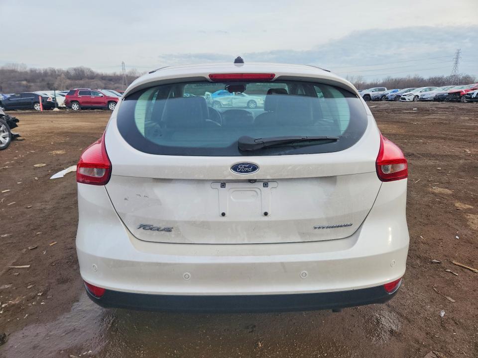 2017 Ford Focus მანქანა იყიდება აუქციონზე, vin: 1FADP3N23HL265939, აუქციონის ნომერი: 46480566