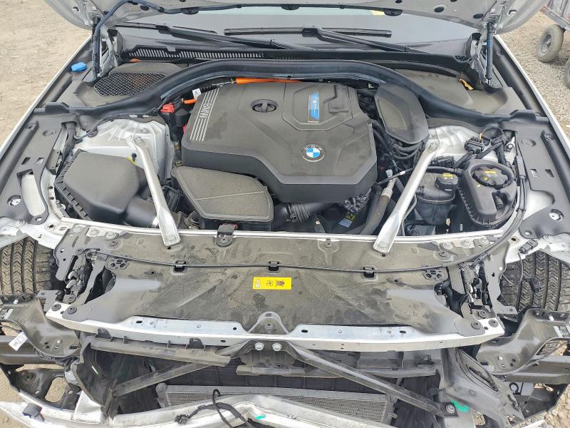47916926 :رقم المزاد ، WBA13AG04NCJ88709 vin ، 2022 Bmw 530e مزاد بيع