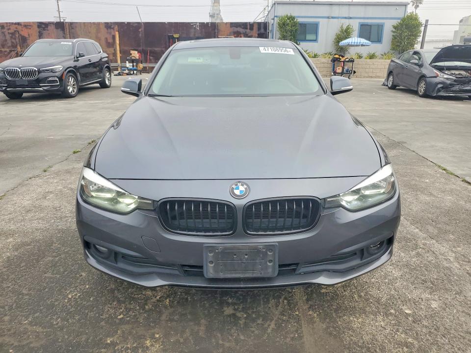 Продаж на аукціоні авто 2017 Bmw 320, vin: WBA8A9C37HK864356, номер лоту: 47108956