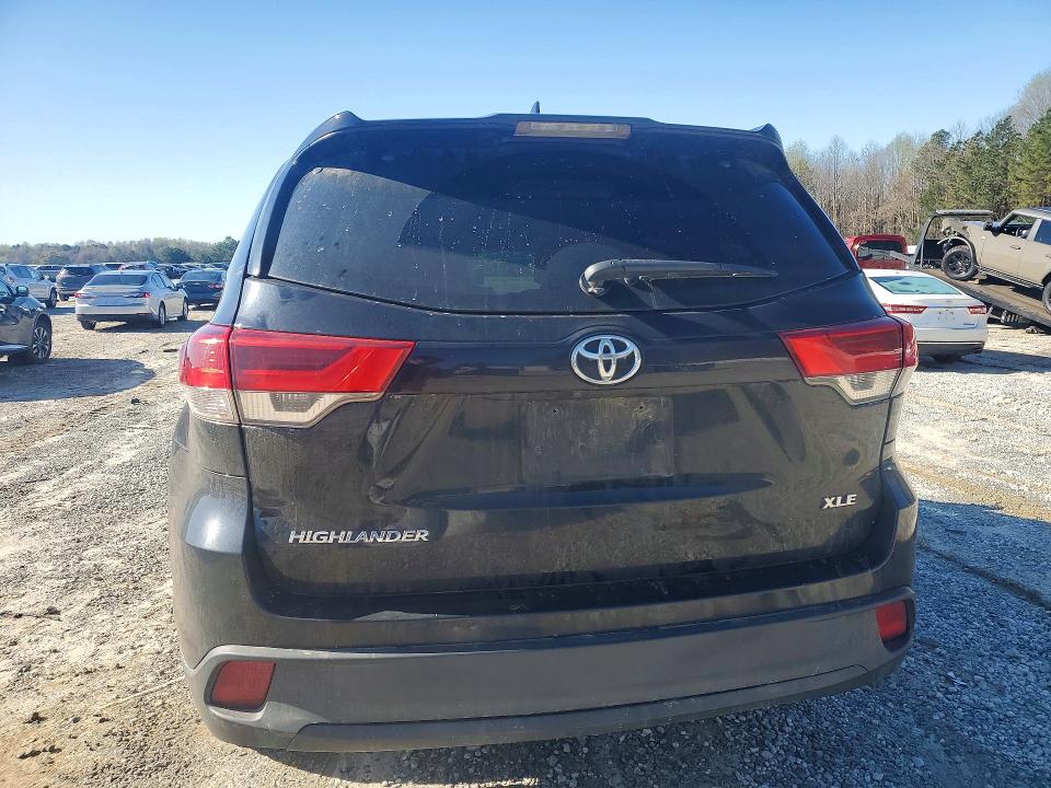 Aukcja sprzedaży 2018 Toyota Highlander, vin: 5TDKZRFH3JS538836, numer aukcji: 46019976