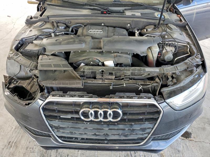 48285736 :رقم المزاد ، WAUFFAFL9FN020384 vin ، 2015 Audi A4 مزاد بيع