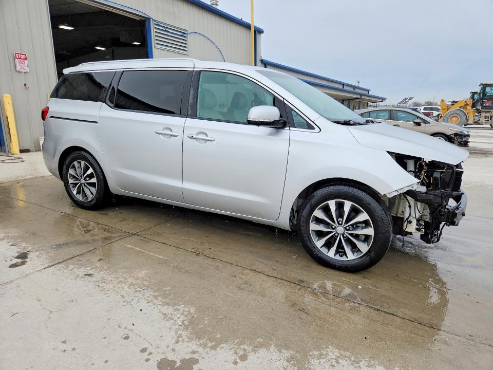 2018 Kia Sedona მანქანა იყიდება აუქციონზე, vin: KNDMC5C19J6371862, აუქციონის ნომერი: 47887996