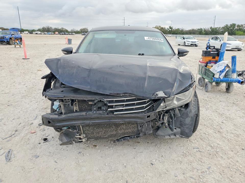 47506956 :رقم المزاد ، 1VWAT7A37HC012005 vin ، 2017 Volkswagen Passat مزاد بيع