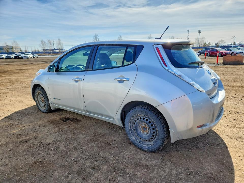 46660226 :رقم المزاد ، 1N4AZ0CP6EC338940 vin ، 2014 Nissan Leaf مزاد بيع