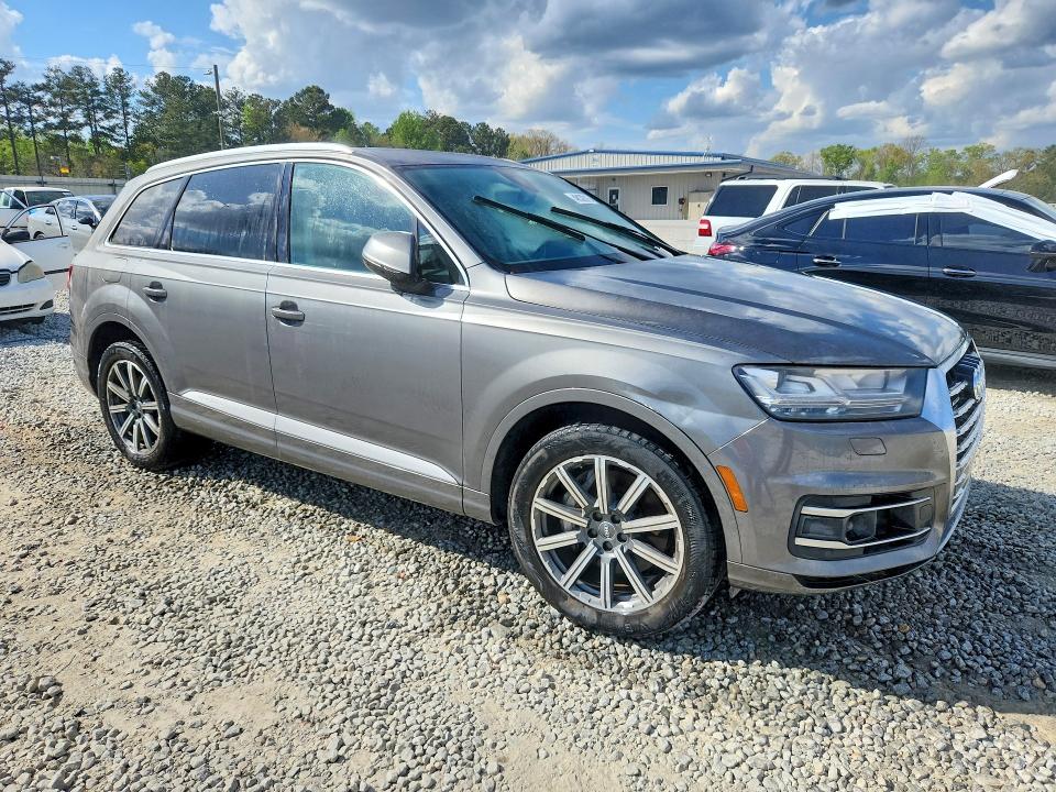 48136316 :رقم المزاد ، WA1VAAF70HD000138 vin ، 2017 Audi Q7 مزاد بيع