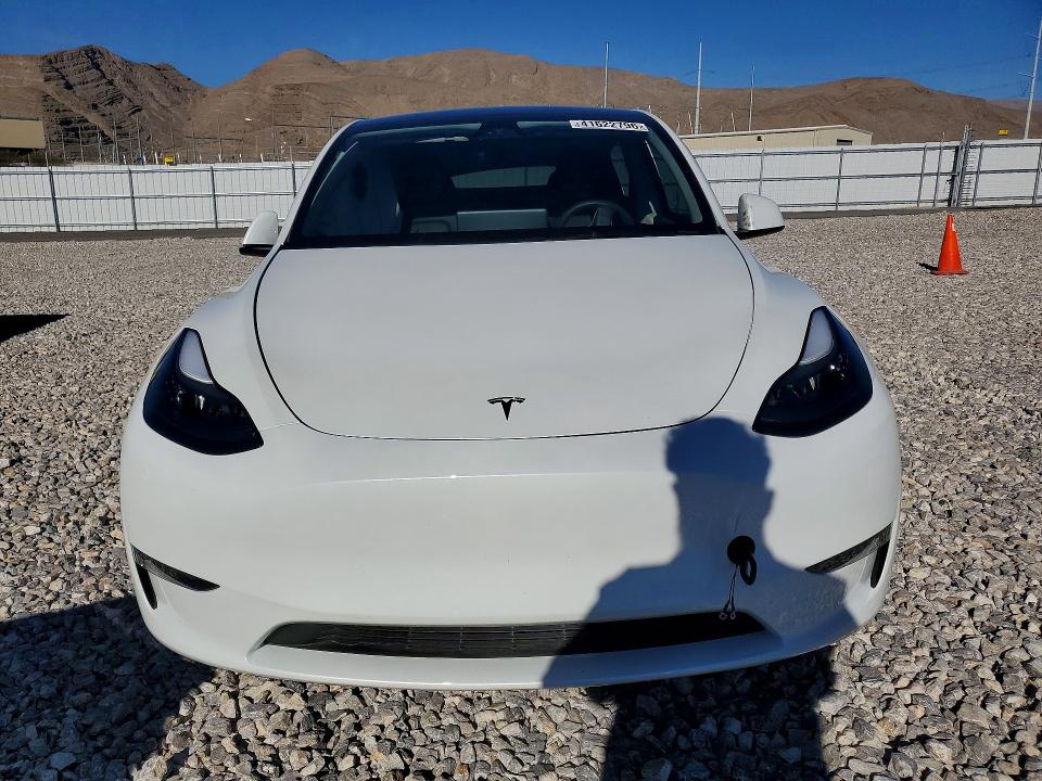 2025 Tesla Model Y მანქანა იყიდება აუქციონზე, vin: 7SAYGDED1SF274073, აუქციონის ნომერი: 41622796