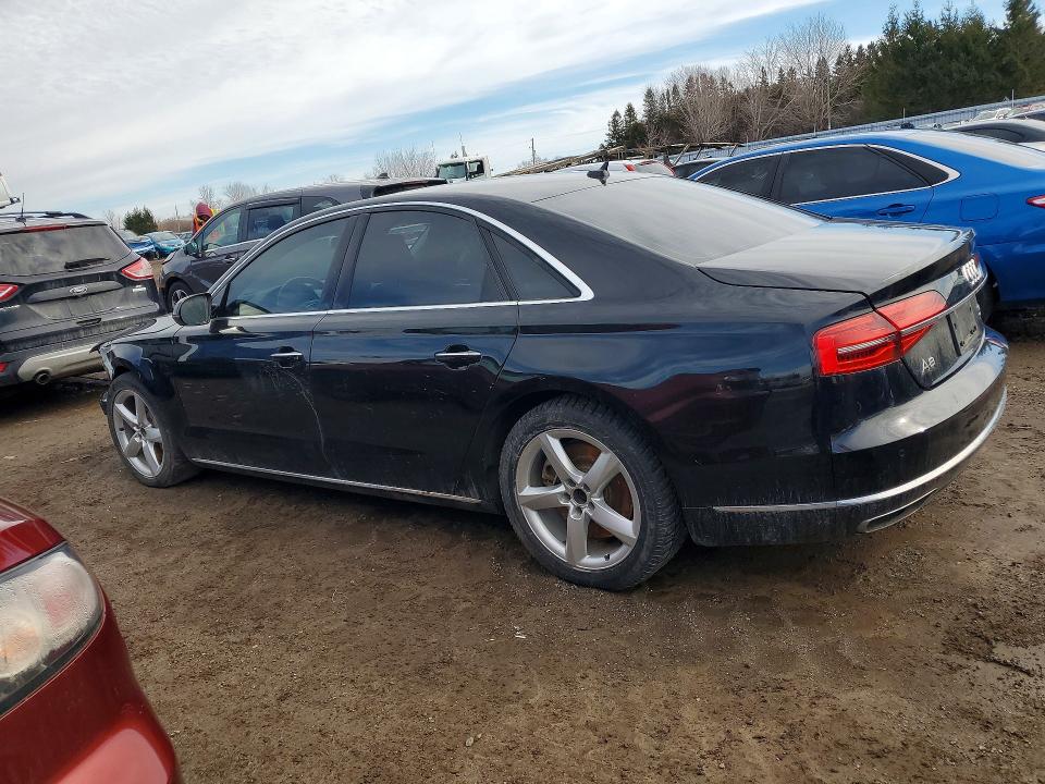 78040495 :رقم المزاد ، WAUJMAFD3FN000835 vin ، 2015 Audi A8 مزاد بيع