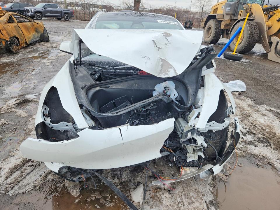 Продажа на аукционе авто 2022 Tesla Model 3, vin: 5YJ3E1EB1NF271124, номер лота: 45555686