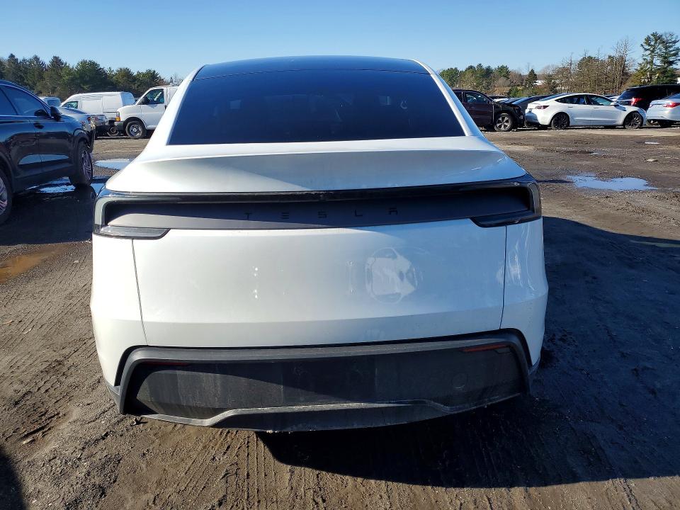 Продажа на аукционе авто 2026 Tesla Model Y, vin: 7SAYGDED1TF378483, номер лота: 42066686