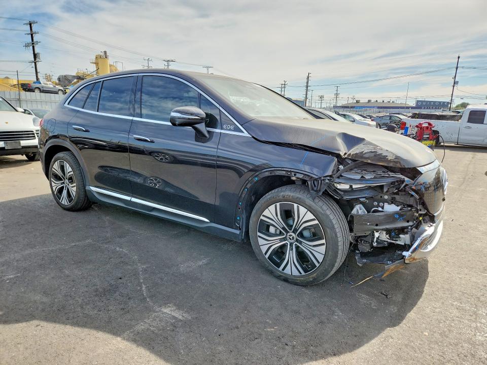 47960356 :رقم المزاد ، 4JGGM1CB7RA052587 vin ، 2024 Mercedes-benz Eqe Suv مزاد بيع