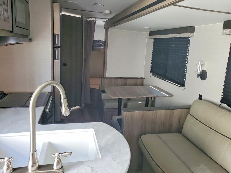 47918866 :رقم المزاد ، 1NL1G3025P6015467 vin ، 2023 Gulf Craft Inc. Kingsport مزاد بيع