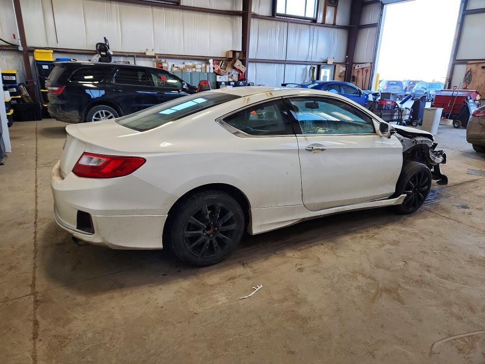 79635085 :رقم المزاد ، 1HGCT1B81EA800161 vin ، 2014 Honda Accord مزاد بيع