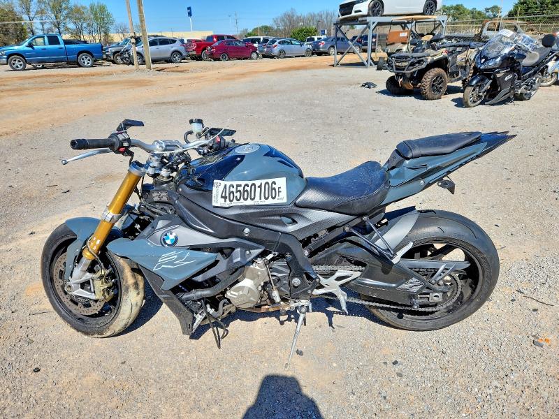 Продажа на аукционе авто 2017 Bmw S 1000, vin: WB10D6205HZ761793, номер лота: 46560106