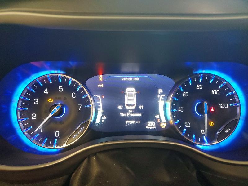 45536756 :رقم المزاد ، 2C4RC1BG0MR502744 vin ، 2021 Chrysler Pacifica مزاد بيع