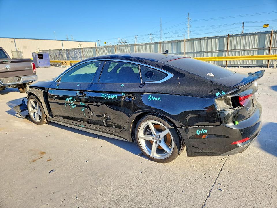 Продажа на аукционе авто 2019 Audi A5, vin: WAUENCF50KA028693, номер лота: 46631236