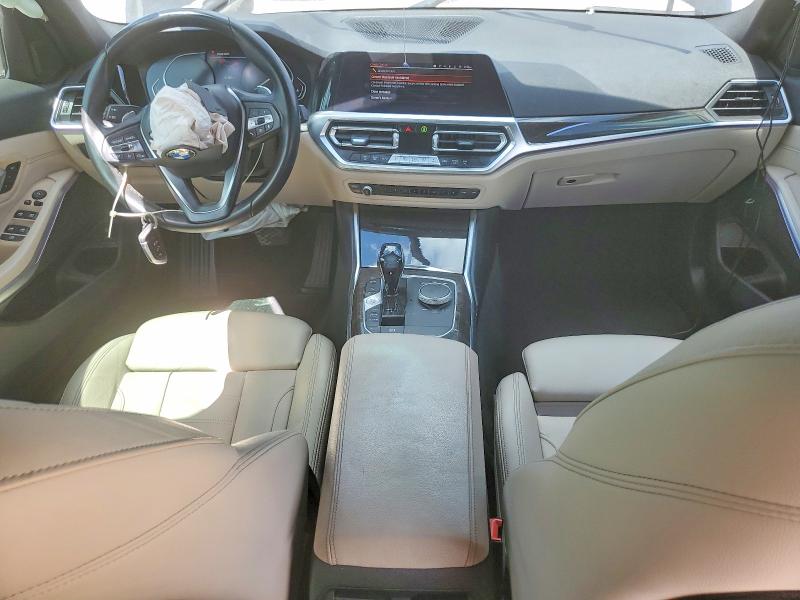 47752326 :رقم المزاد ، 3MW5R1J04M8B88661 vin ، 2021 Bmw 330i مزاد بيع