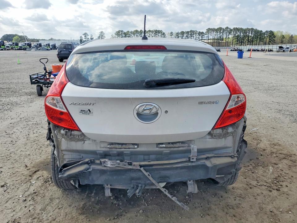2014 Hyundai Accent მანქანა იყიდება აუქციონზე, vin: KMHCT5AE8EU190198, აუქციონის ნომერი: 47633326