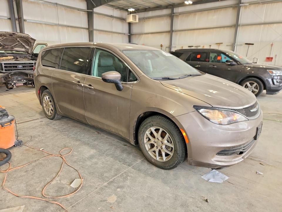 47744596 :رقم المزاد ، 2C4RC1DG0HR536489 vin ، 2017 Chrysler Pacifica مزاد بيع