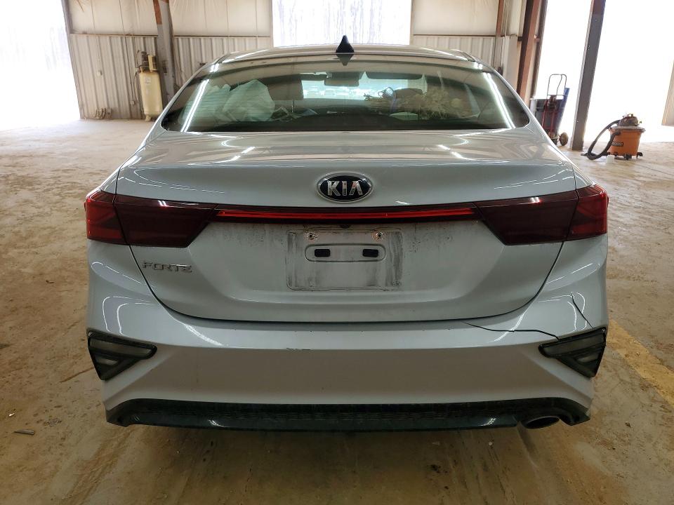 79864785 :رقم المزاد ، 3KPF24AD1ME305713 vin ، 2021 Kia Forte مزاد بيع