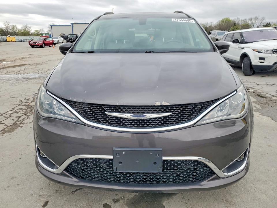 Продажа на аукционе авто 2017 Chrysler Pacifica, vin: 2C4RC1BG0HR500997, номер лота: 47955006