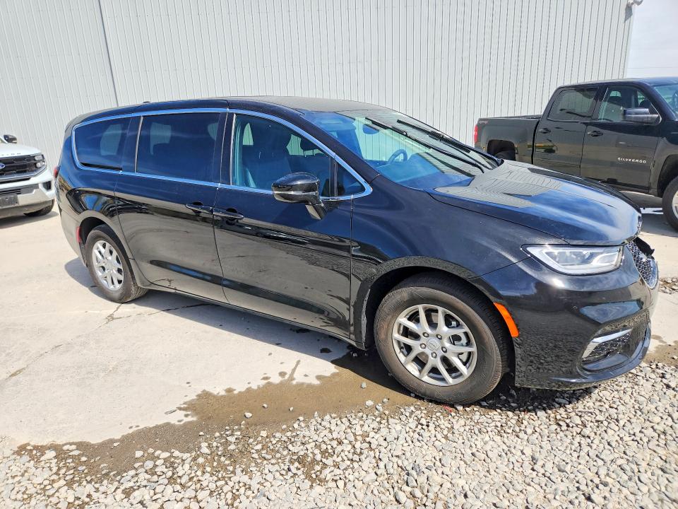 2026 Chrysler Pacifica მანქანა იყიდება აუქციონზე, vin: 2C4RC1BG9TR220777, აუქციონის ნომერი: 47733396