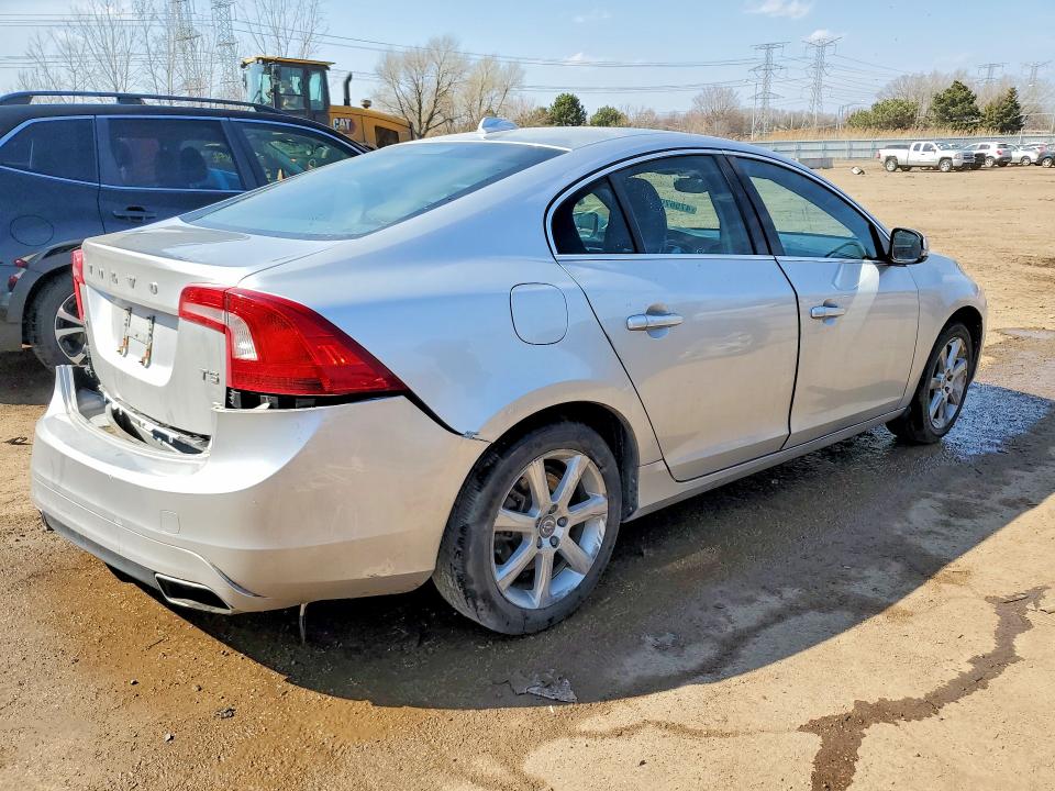 Продаж на аукціоні авто 2016 Volvo S60, vin: YV126MFK4G2413085, номер лоту: 47567086