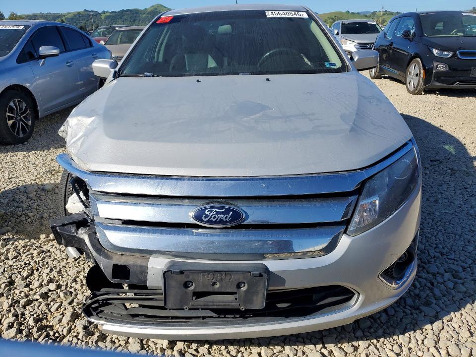 2010 Ford Fusion მანქანა იყიდება აუქციონზე, vin: 3FADP0L37AR296113, აუქციონის ნომერი: 45640546