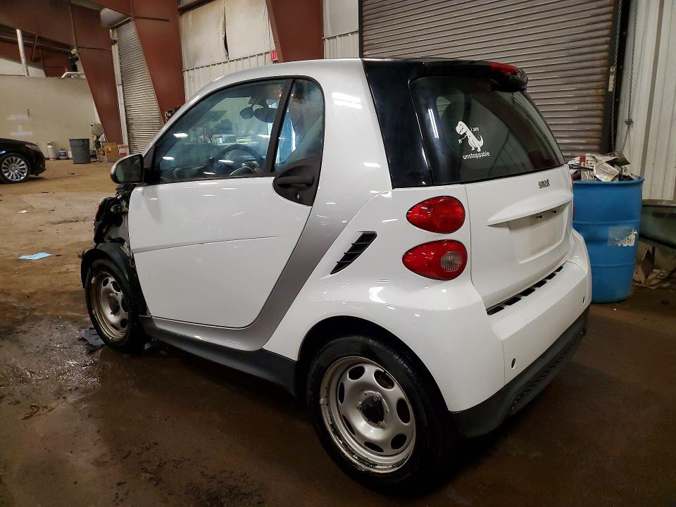 47175406 :رقم المزاد ، WMEEJ3BAXFK791906 vin ، 2015 Smart Fortwo مزاد بيع