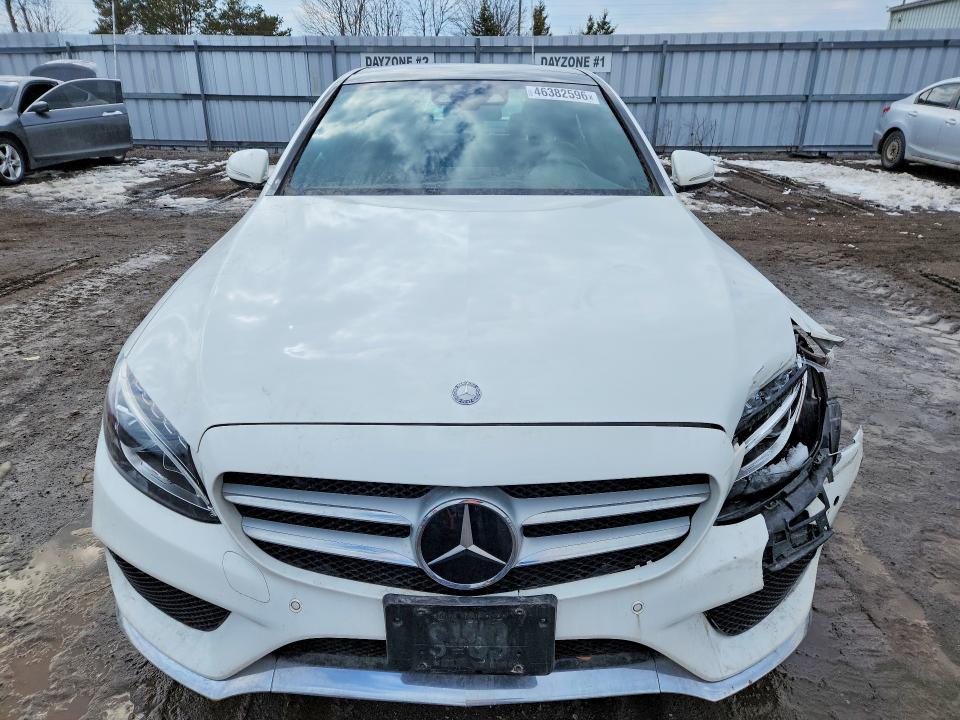 46382596 :رقم المزاد ، 55SWF6GB6FU027442 vin ، 2015 Mercedes-benz C مزاد بيع