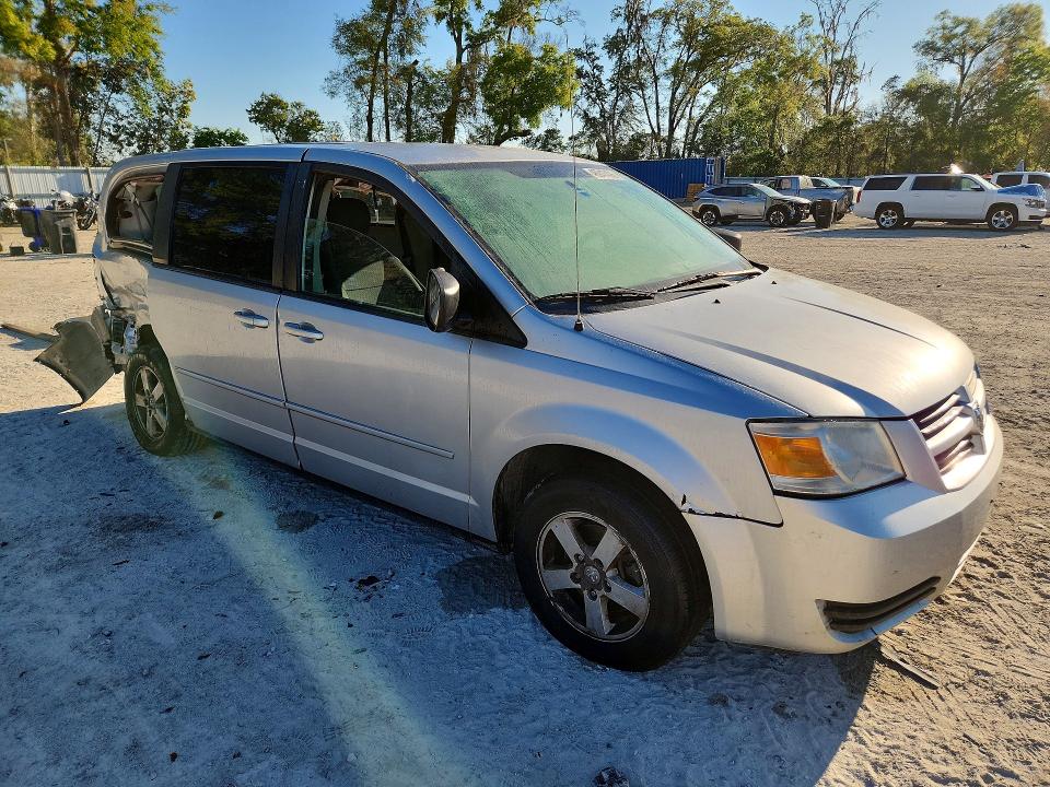 46947406 :رقم المزاد ، 2D4RN4DE0AR147063 vin ، 2010 Dodge Grand Caravan مزاد بيع