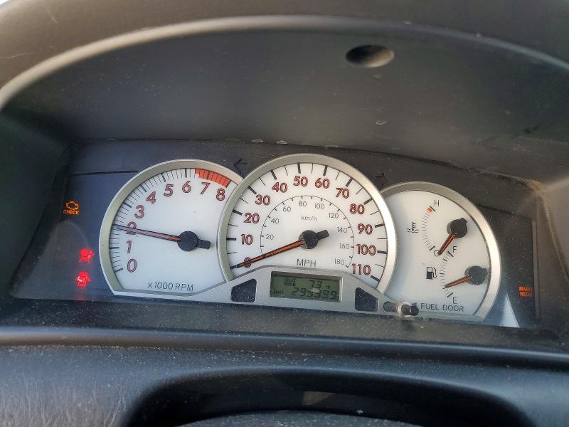 2005 Toyota Corolla მანქანა იყიდება აუქციონზე, vin: 1NXBR32E75Z426224, აუქციონის ნომერი: 79688425
