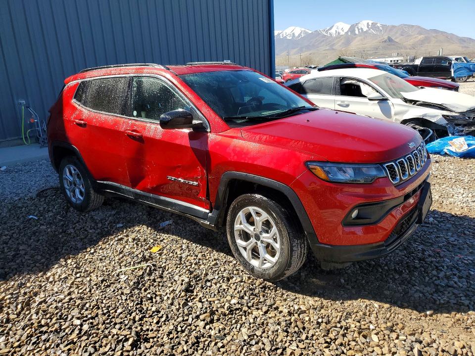 46713146 :رقم المزاد ، 3C4NJDBN5ST547628 vin ، 2025 Jeep Compass مزاد بيع