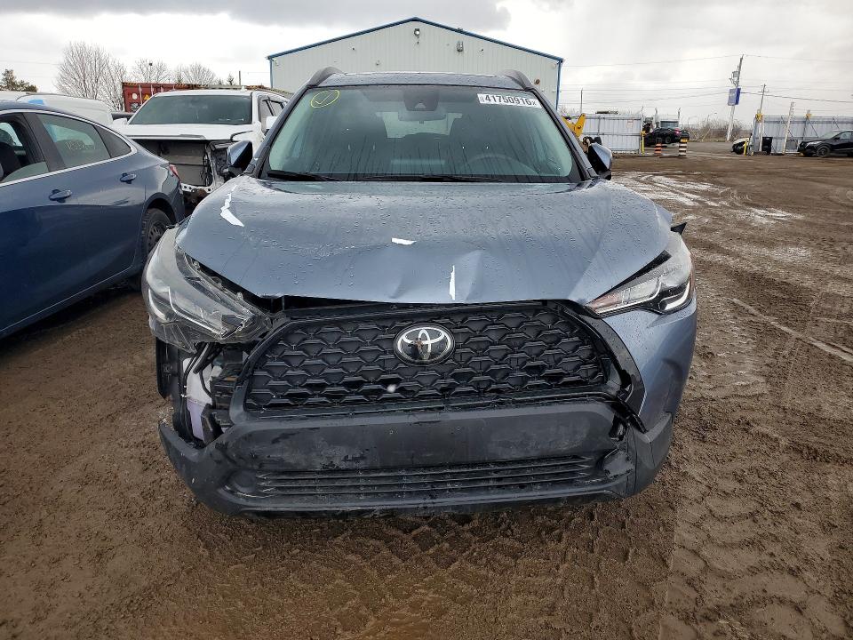 Продаж на аукціоні авто 2022 Toyota Corolla Cross, vin: 7MUBAABG3NV002759, номер лоту: 41750916