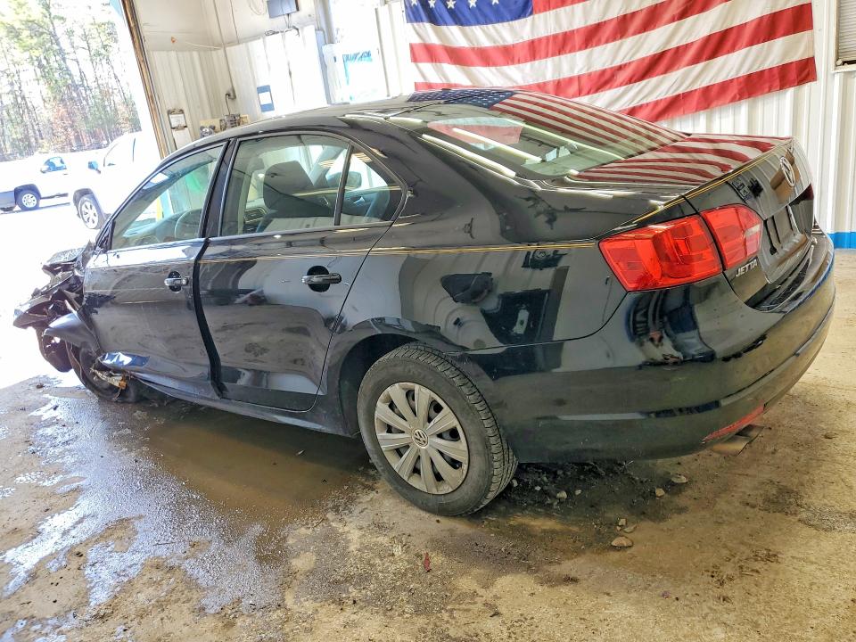 47737086 :رقم المزاد ، 3VW2K7AJXEM398810 vin ، 2014 Volkswagen Jetta مزاد بيع