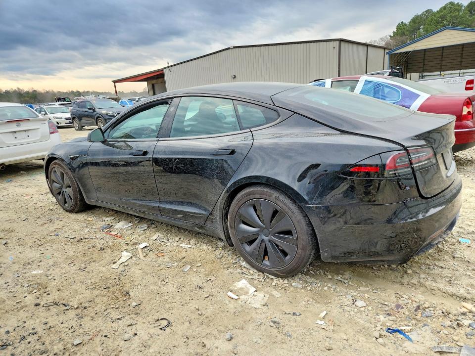 46823386 :رقم المزاد ، 5YJSA1E56NF479047 vin ، 2022 Tesla Model S مزاد بيع