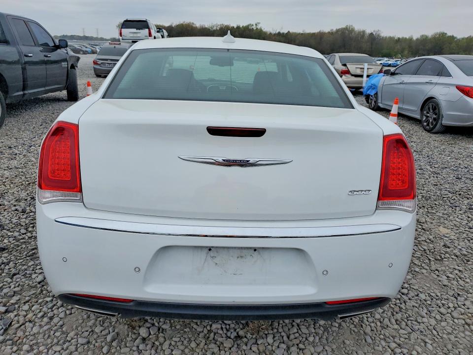 Aukcja sprzedaży 2018 Chrysler 300, vin: 2C3CCAEG3JH301640, numer aukcji: 47945426