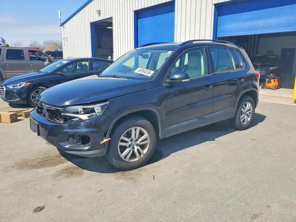 46994036 :رقم المزاد ، WVGAV7AX8GW597220 vin ، 2016 Volkswagen Tiguan مزاد بيع