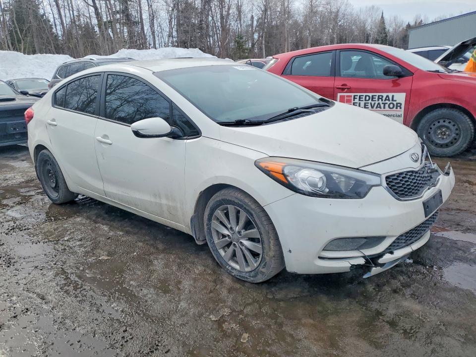 79480035 :رقم المزاد ، KNAFX4A65G5517286 vin ، 2016 Kia Forte مزاد بيع