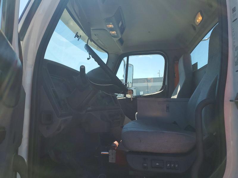 Продажа на аукционе авто 2019 Freightliner M2, vin: 1FUBC4FT9KHLH9243, номер лота: 41875686