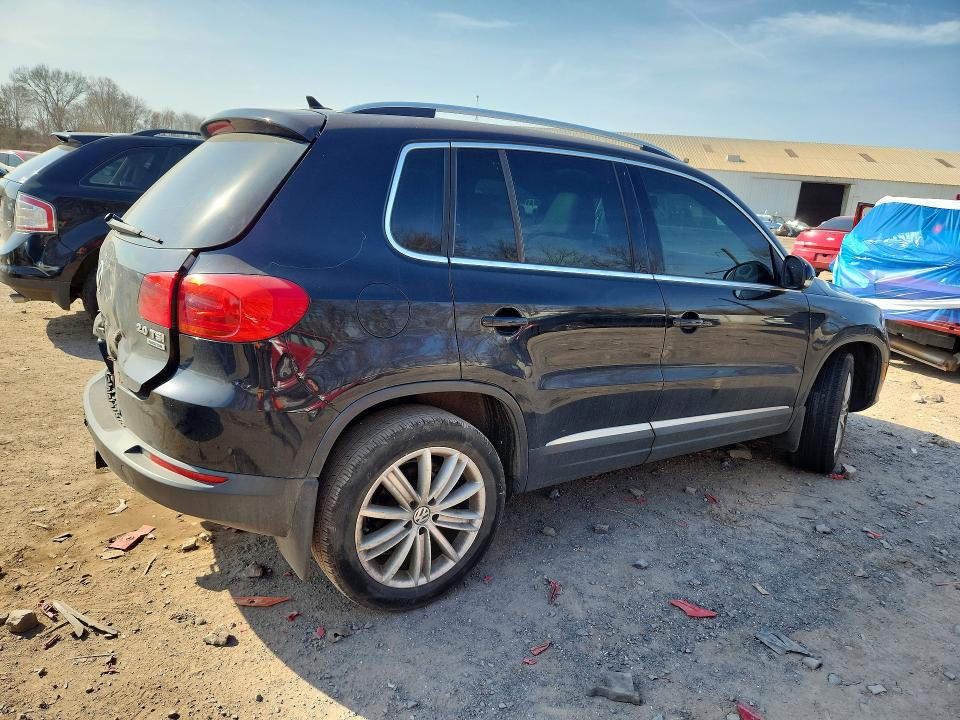 Продажа на аукционе авто 2013 Volkswagen Tiguan, vin: WVGBV3AX4DW565406, номер лота: 48183796