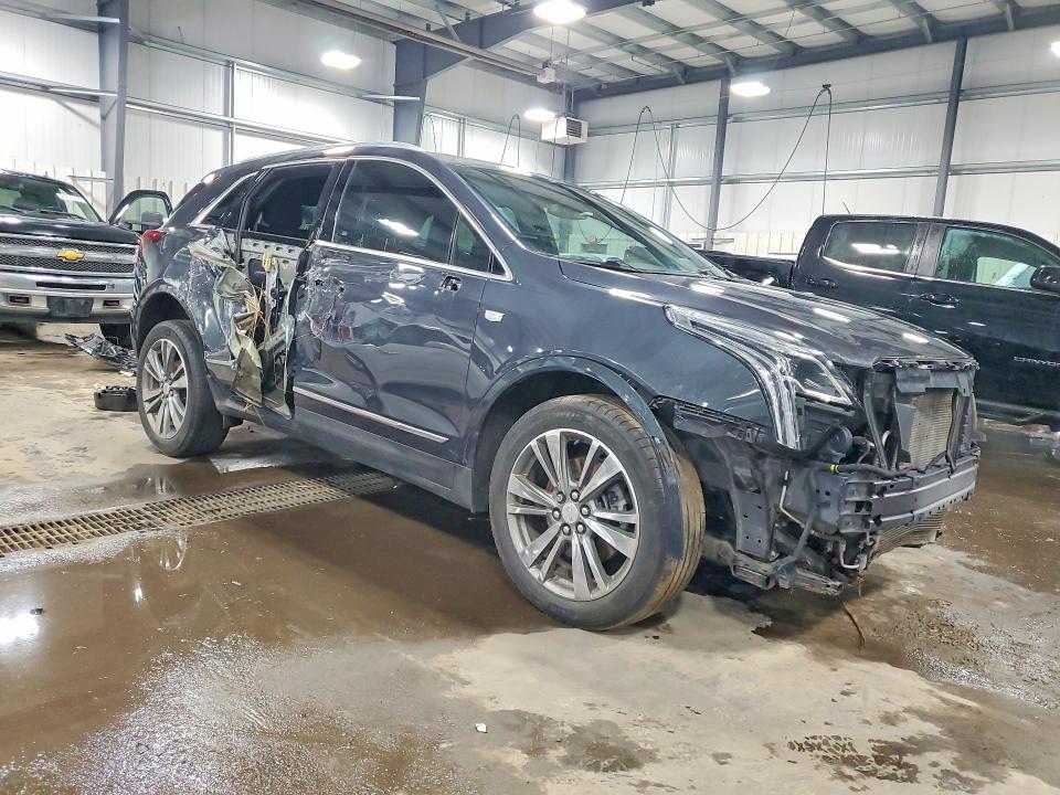 45550526 :رقم المزاد ، 1GYKNDRS7MZ149829 vin ، 2021 Cadillac Xt5 مزاد بيع