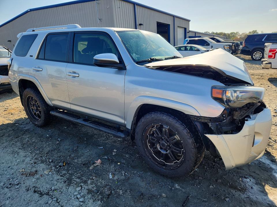 Продажа на аукционе авто 2018 Toyota 4runner, vin: JTEZU5JR6J5168411, номер лота: 47182406
