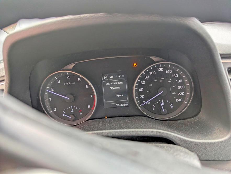 76998105 :رقم المزاد ، KMHD84LF0JU705081 vin ، 2018 Hyundai Elantra مزاد بيع