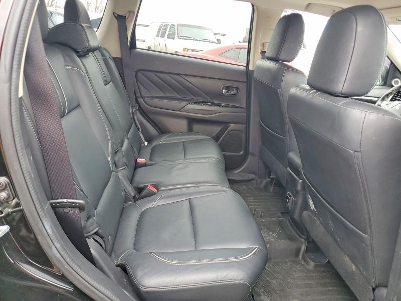 Продаж на аукціоні авто 2018 Mitsubishi Outlander, vin: JA4J24A55JZ057379, номер лоту: 79267835