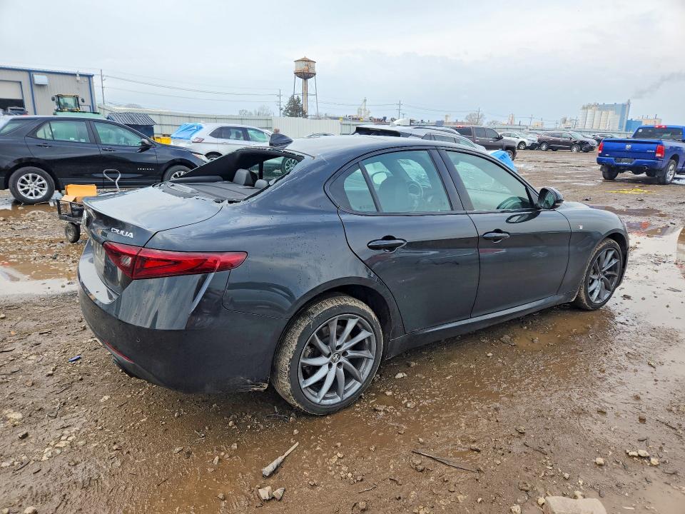 Продажа на аукционе авто 2022 Alfa Romeo Giulia, vin: ZARFANBN1N7660520, номер лота: 46873636