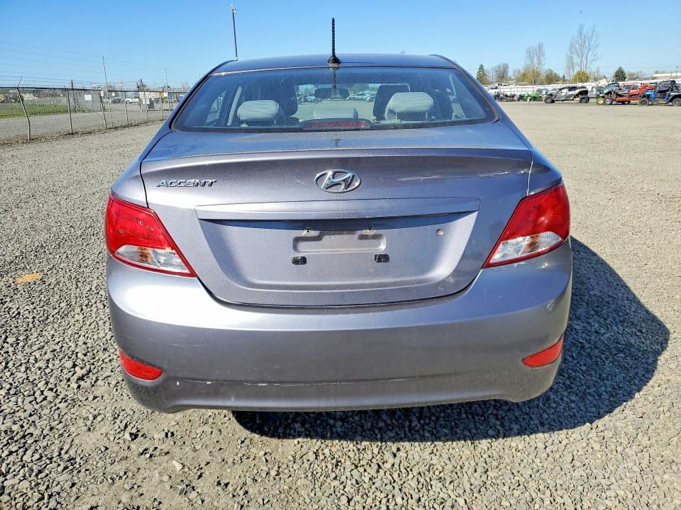 2016 Hyundai Accent მანქანა იყიდება აუქციონზე, vin: KMHCT4AE4GU108044, აუქციონის ნომერი: 47534656