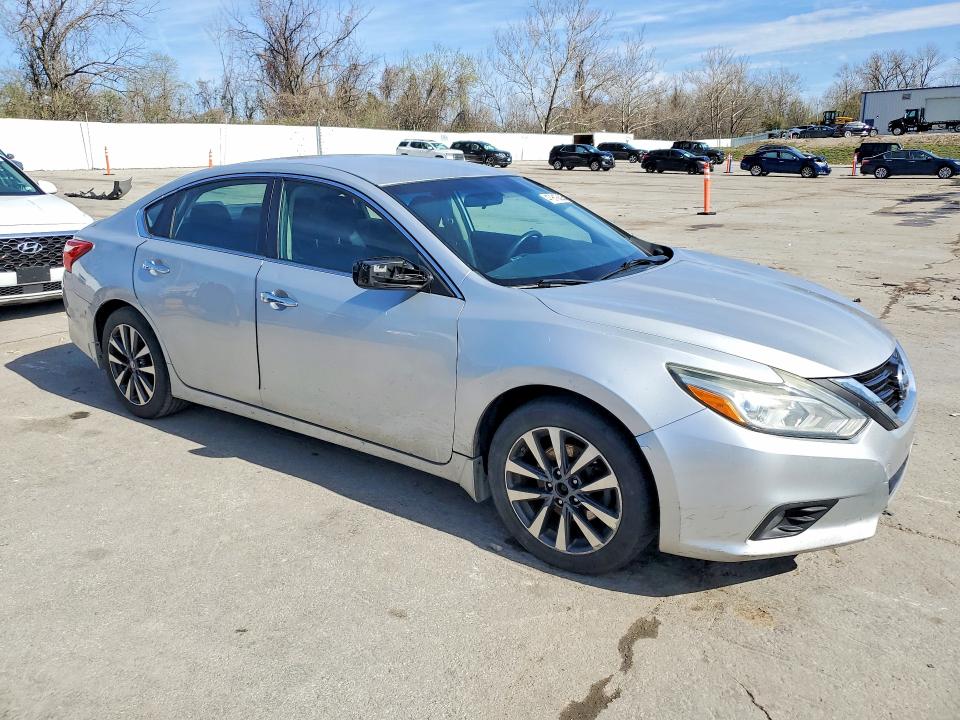 Продажа на аукционе авто 2016 Nissan Altima, vin: 1N4AL3AP7GC145513, номер лота: 47815526