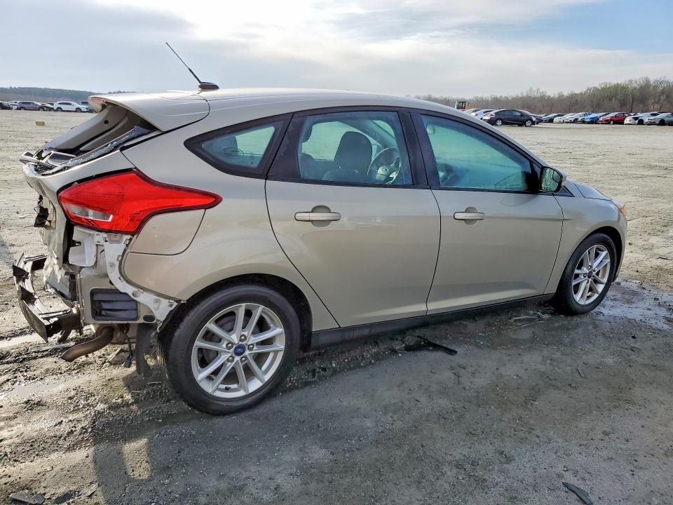 45795956 :رقم المزاد ، 1FADP3K21GL320567 vin ، 2016 Ford Focus مزاد بيع