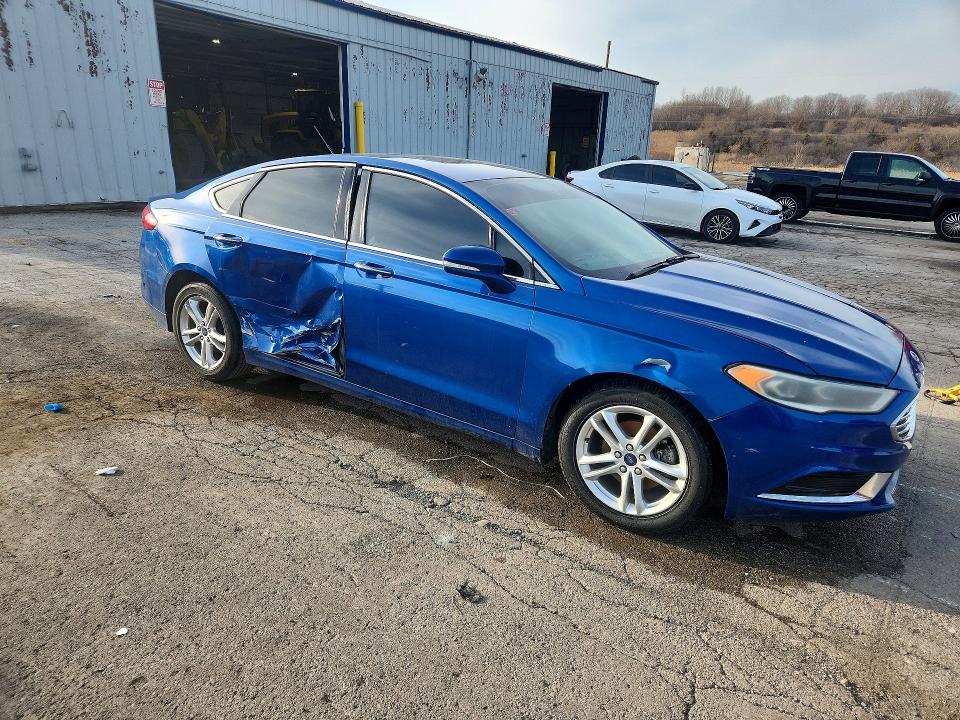 46891096 :رقم المزاد ، 3FA6P0HD9JR213498 vin ، 2018 Ford Fusion مزاد بيع