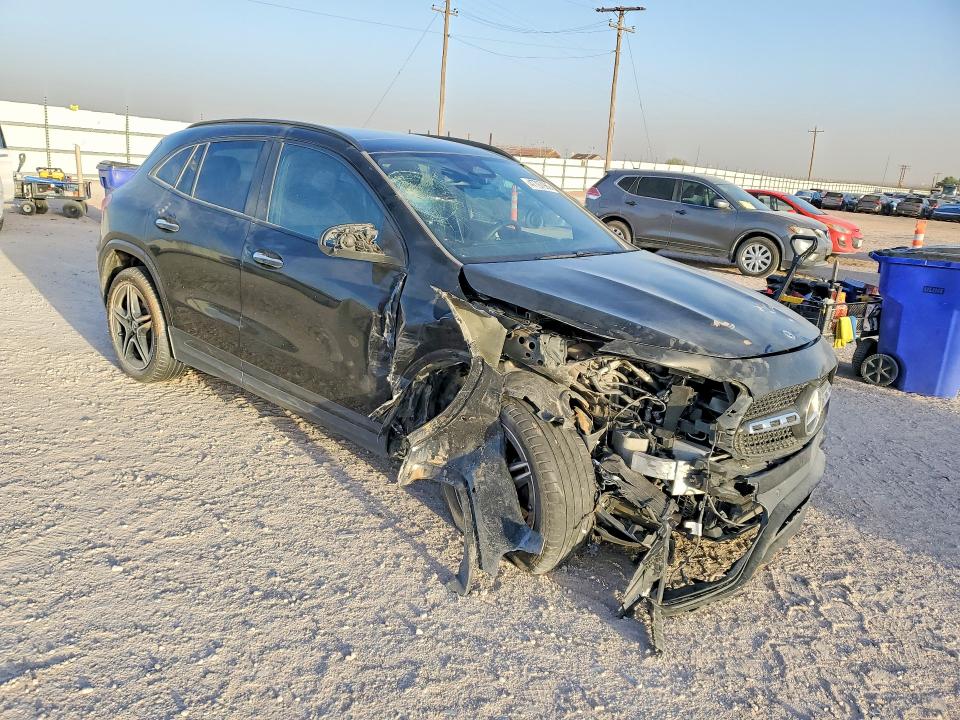 47797986 :رقم المزاد ، W1N4N4GBXRJ616757 vin ، 2024 Mercedes-benz Gla مزاد بيع